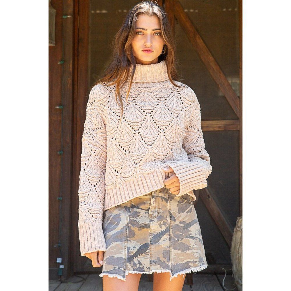 SALE!! POL CLOTHING Cropped Eyelet Cutout Sweater Latte Tan Turtleneck SMT420A